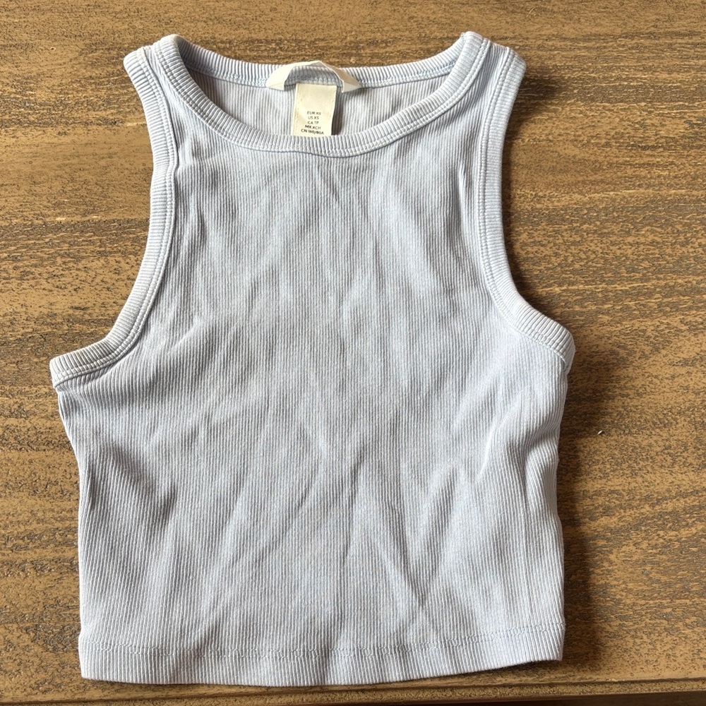Cropped Ribbed Tank Top in Light Gray